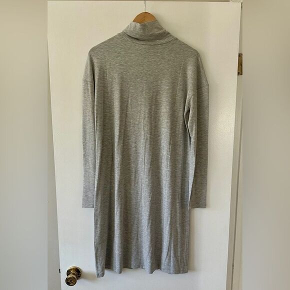 Daily Ritual grey turtleneck dress, Size Large, like new! - Picture 3 of 3